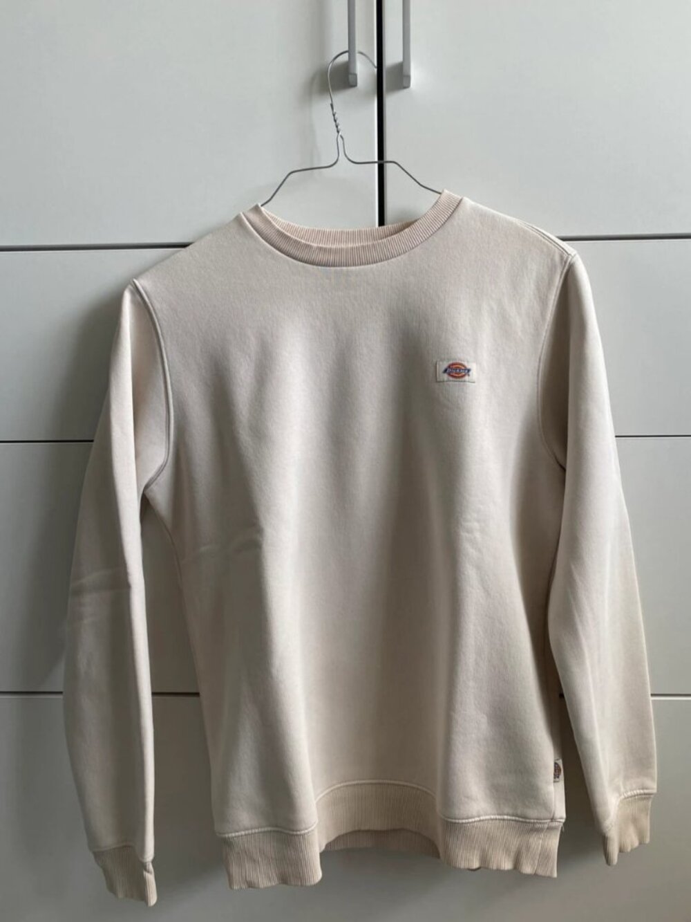 Men’s Cream Crewneck Sweatshirt, Classic Pullover, Size XS